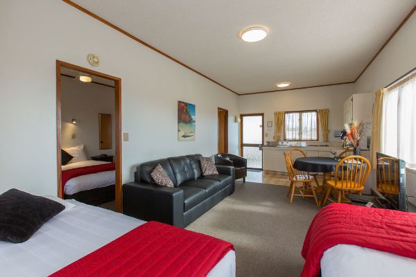 Hotel Summit Motor Lodge (Tauranga)
